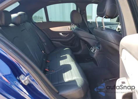 2018 Mercedes-Benz C 300 from USA, damaged, VIN 55SWF4JBXJU266725